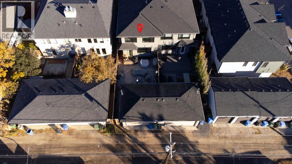 Single Family House for Sale in   Avenue NW Capitol Hill Calgary 