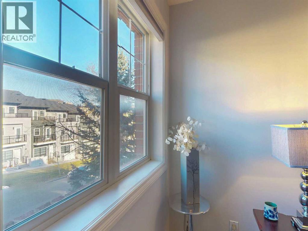 Single Family House for Sale in    Avenue NE Crescent Heights Calgary 