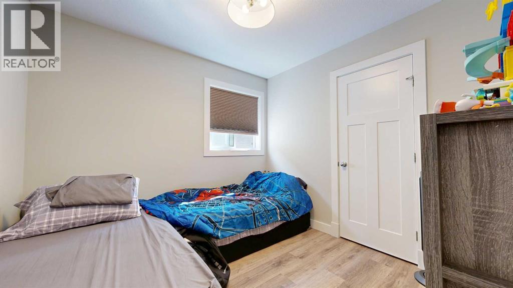 Multi-family House Bi-level for Sale in   Avenue Westgate Grande Prairie 