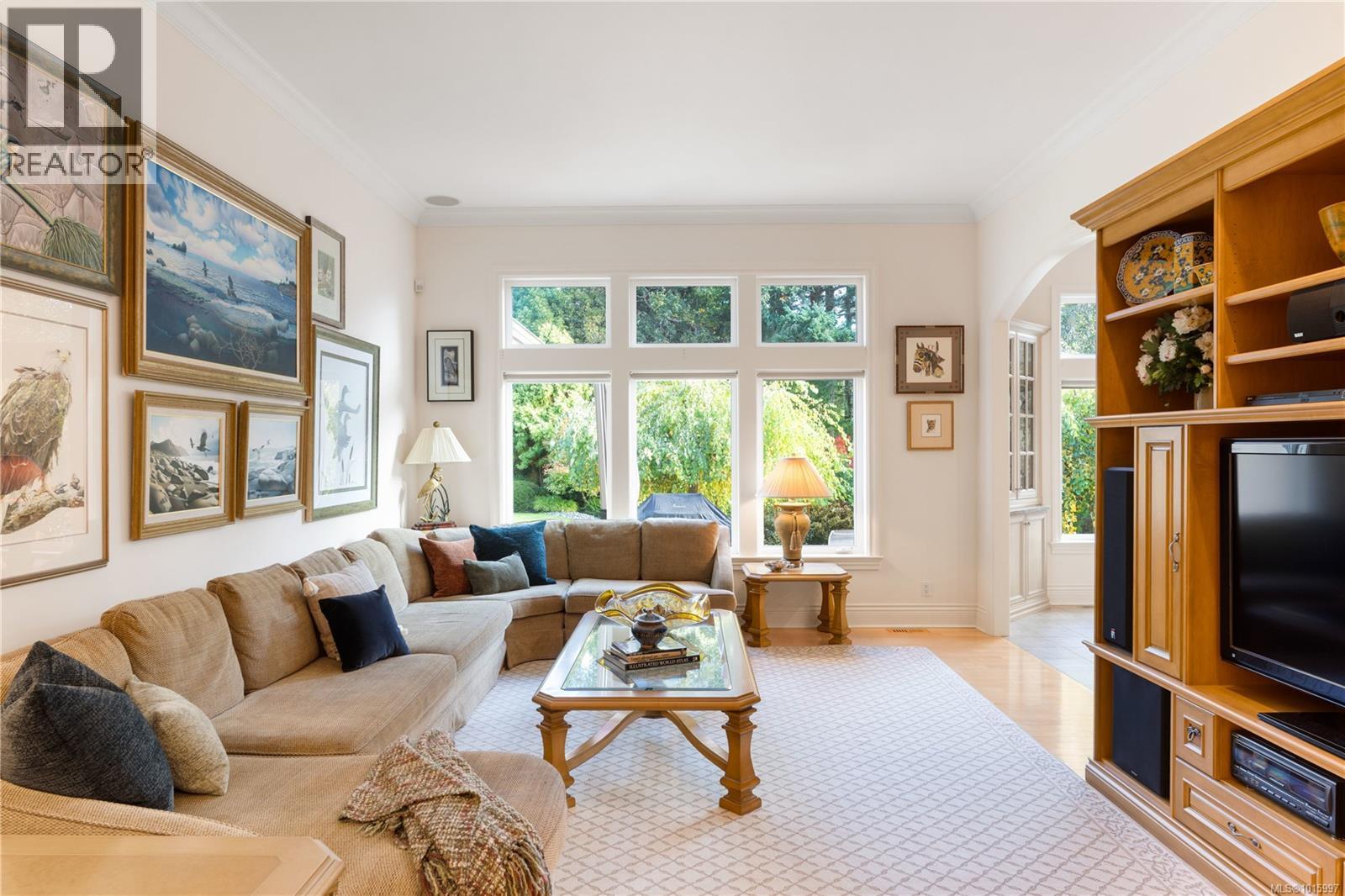 3721 Arbutus Ridge, Saanich