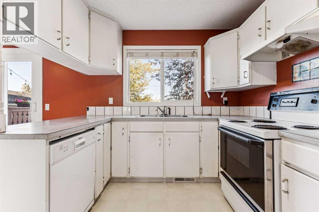 Single Family House for Sale in   Street NW Montgomery Calgary 