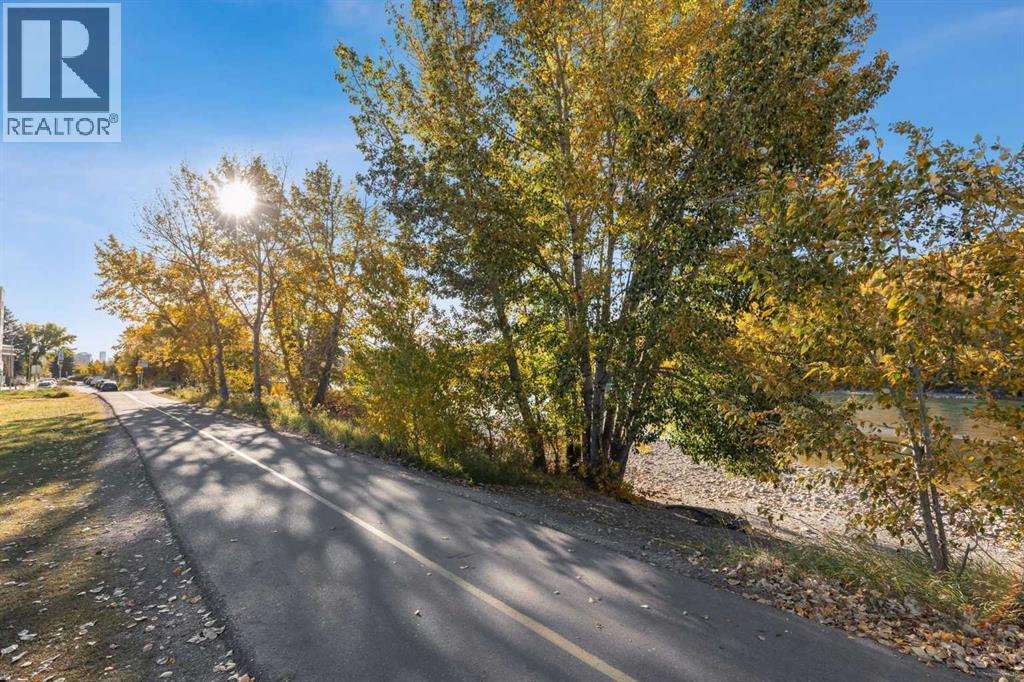 Single Family House for Sale in   Street NW Montgomery Calgary 