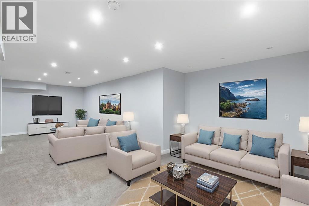 Single Family House Bungalow for Sale in  Thornbank Drive Thorncliffe Calgary 