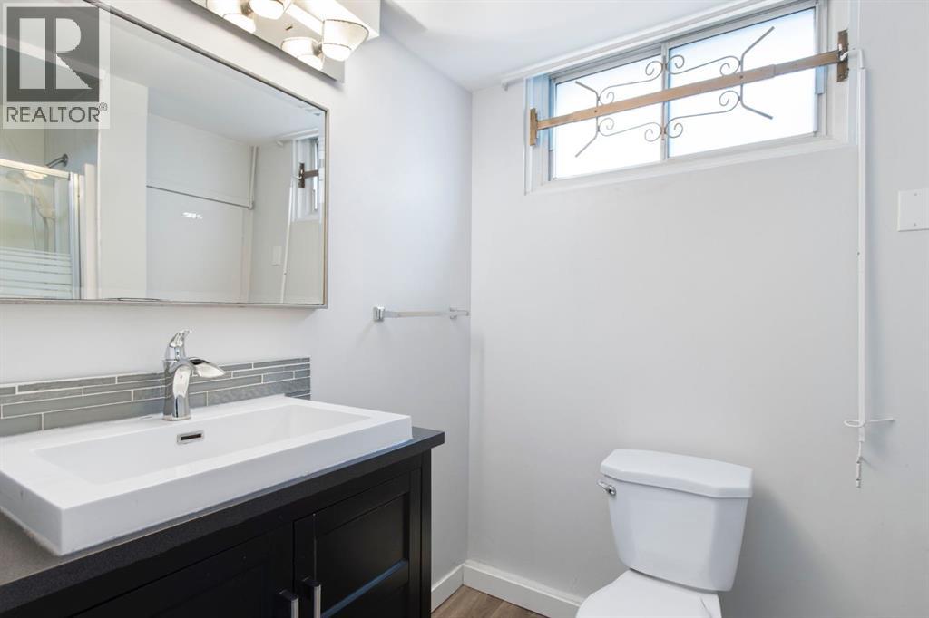 Single Family House Bungalow for Sale in  Thornbank Drive Thorncliffe Calgary 