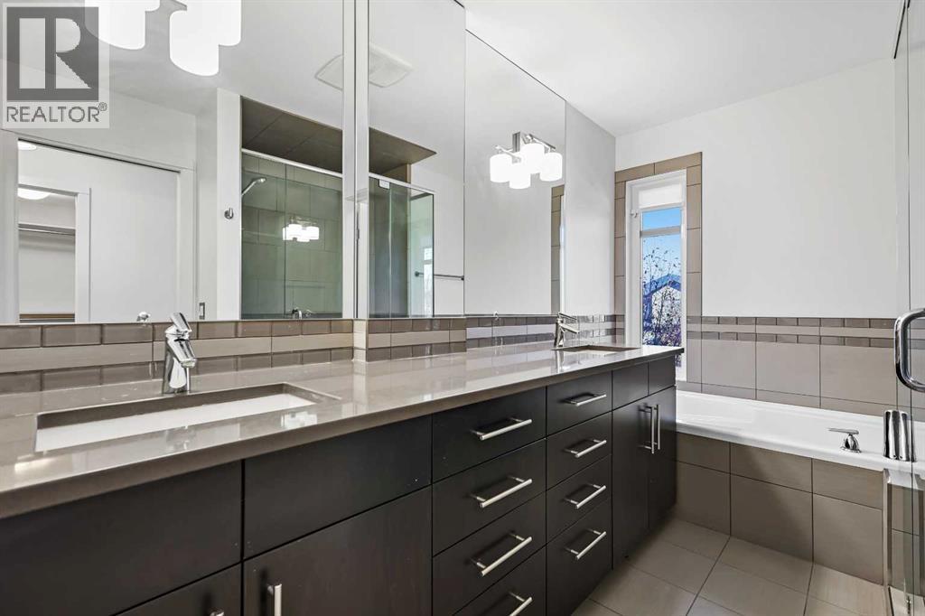 Single Family House for Sale in  a Street SW Richmond Calgary 