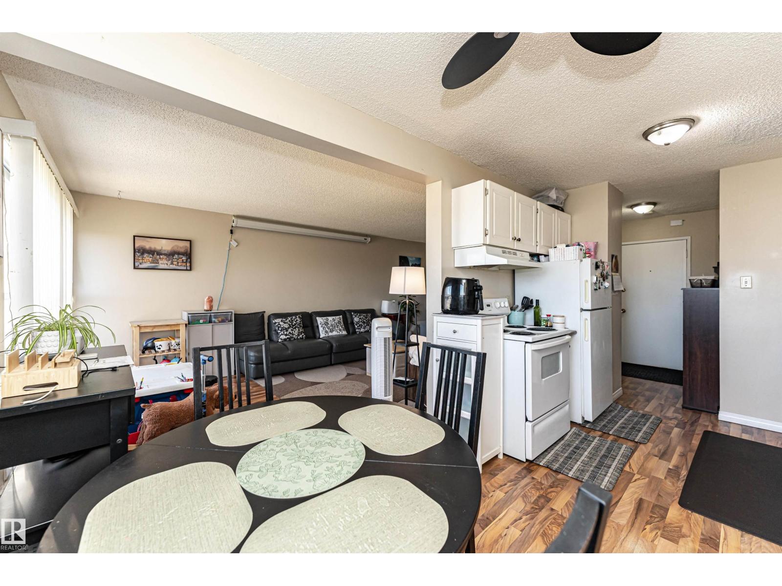 #104 4503 51 ST, Leduc