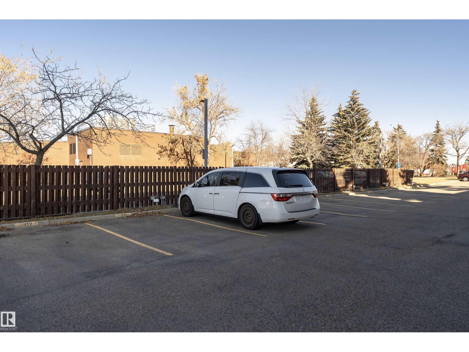 #104 4503 51 ST, Leduc