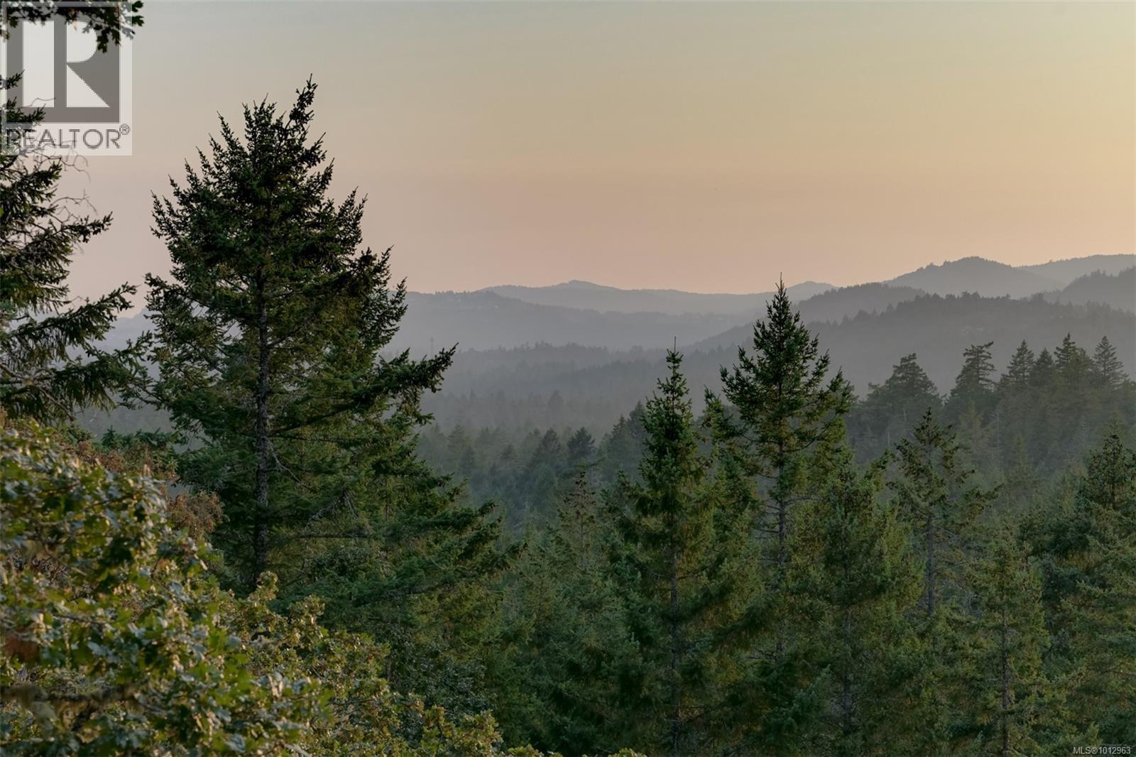  4801 Excelsior Road, Saanich