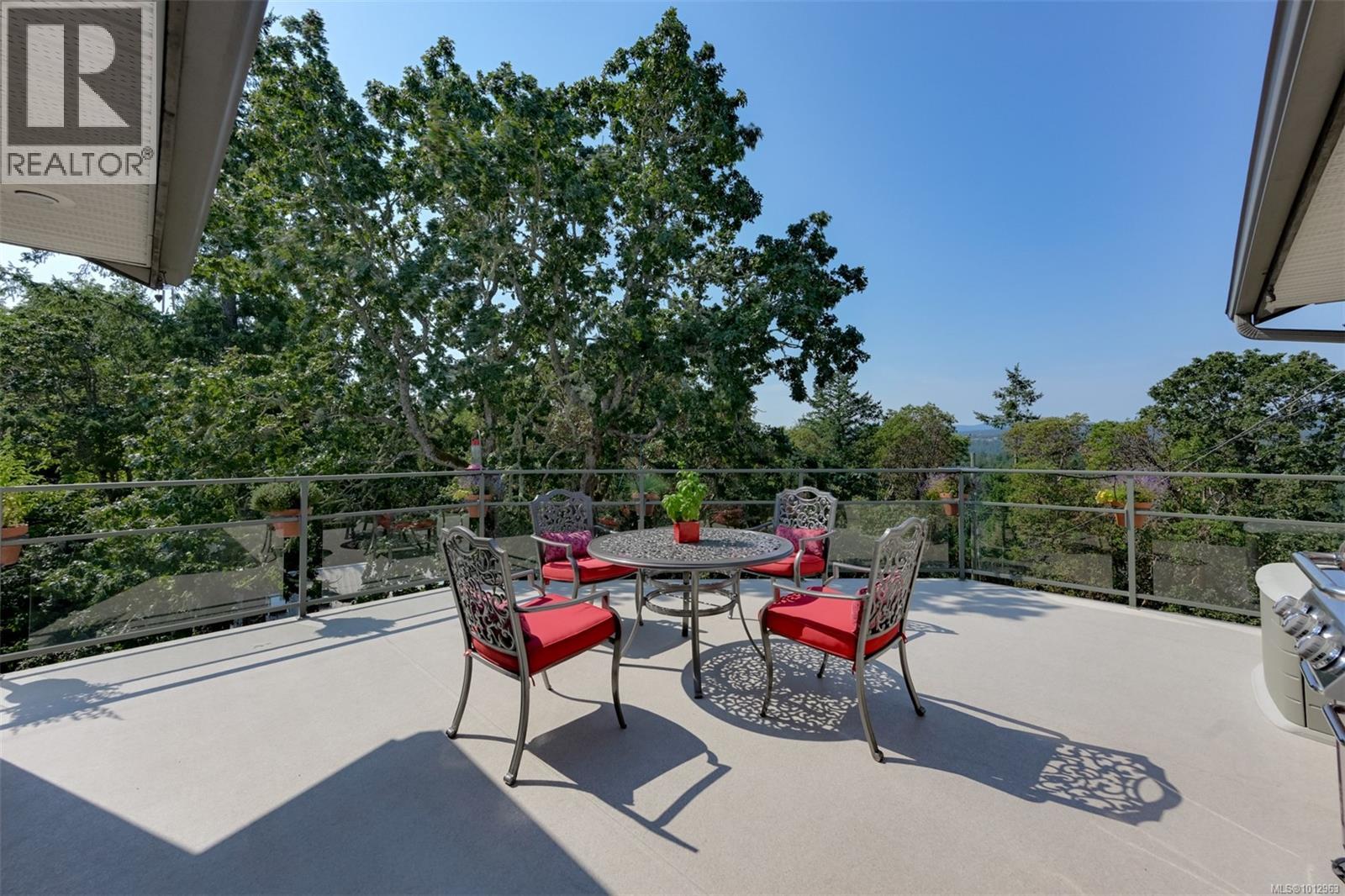  4801 Excelsior Road, Saanich