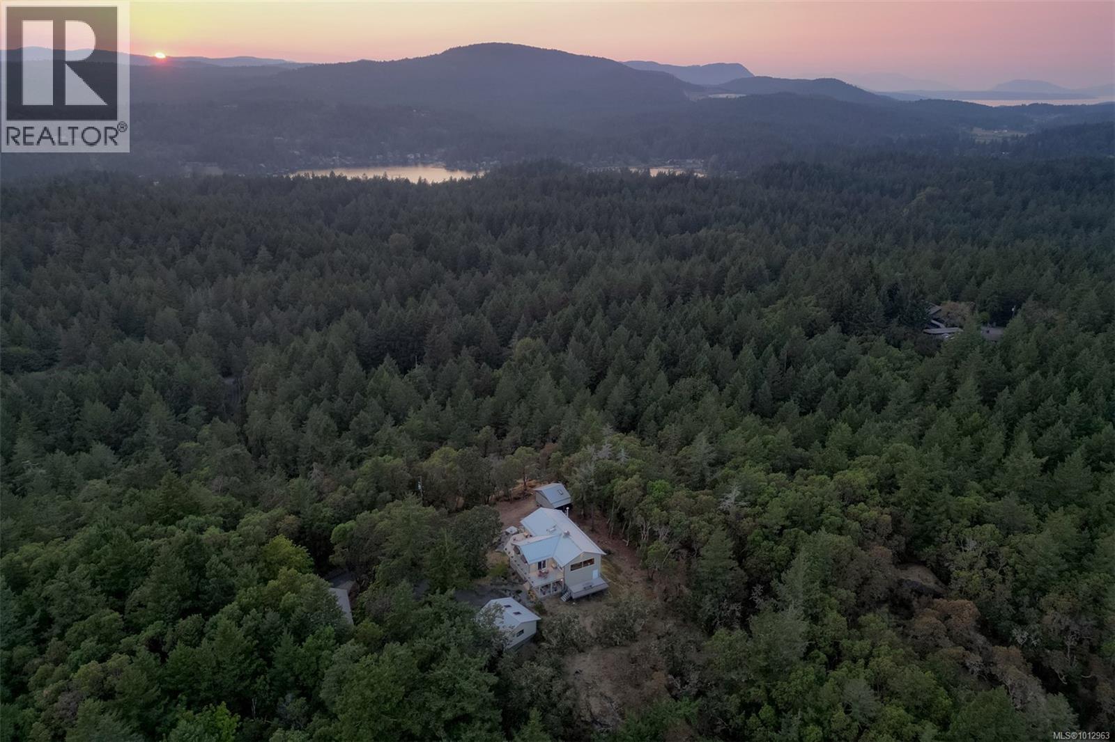  4801 Excelsior Road, Saanich