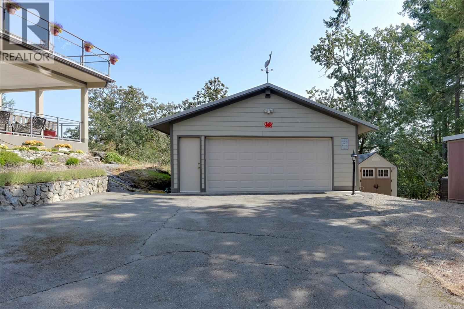  4801 Excelsior Road, Saanich