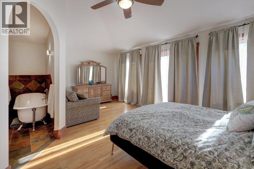 Single Family House for Sale in   Street SW South Calgary Calgary 