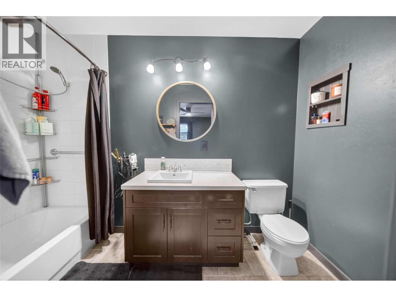 1412 20A Street South Street, Cranbrook