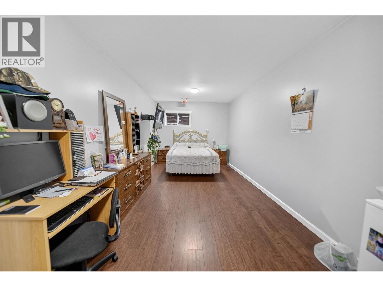 1412 20A Street South Street, Cranbrook