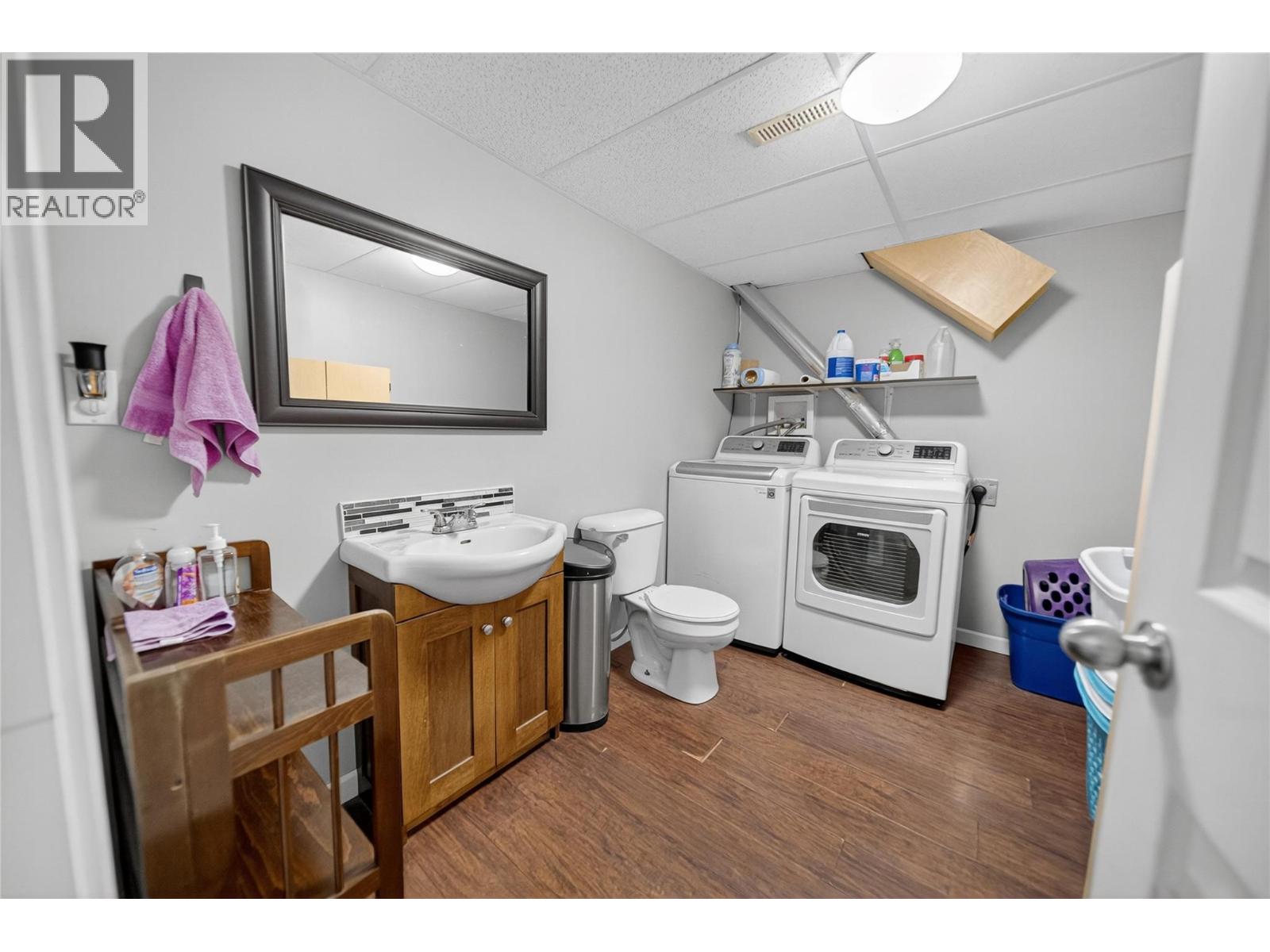 1412 20A Street South Street, Cranbrook