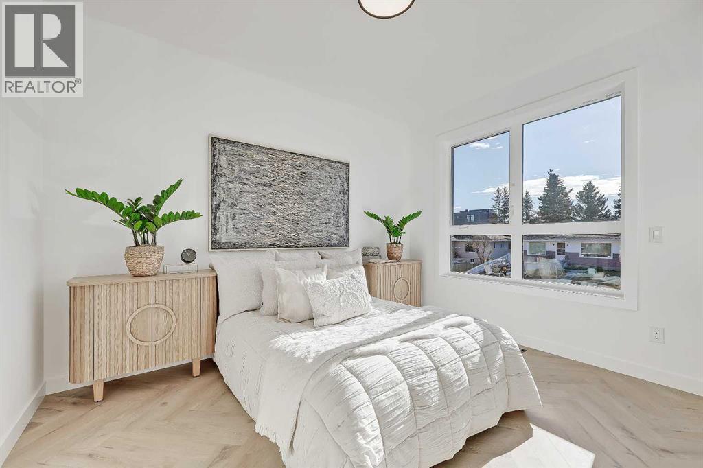 Single Family House for Sale in    Avenue SW South Calgary Calgary 