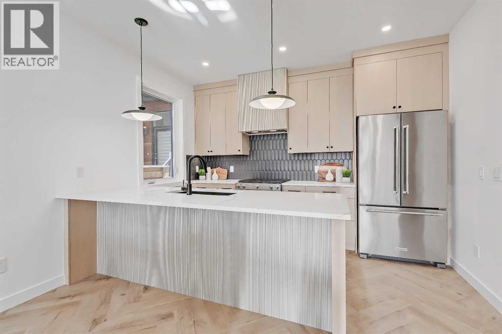 Single Family House for Sale in    Avenue SW South Calgary Calgary 