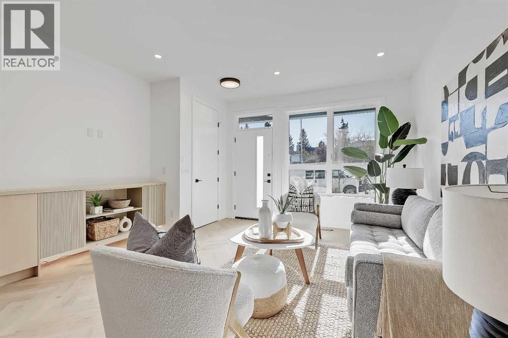 Single Family House for Sale in    Avenue SW South Calgary Calgary 