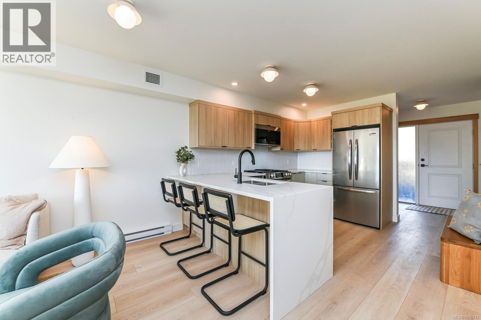 #211 4305 SHINGLE SPIT RD - 28