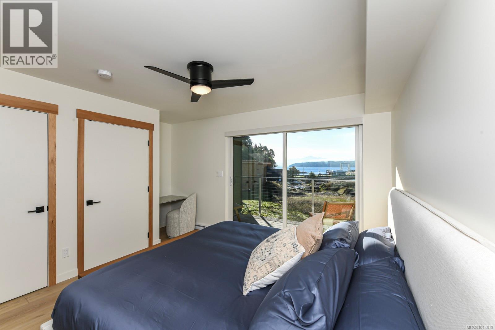 #211 4305 SHINGLE SPIT RD - 55