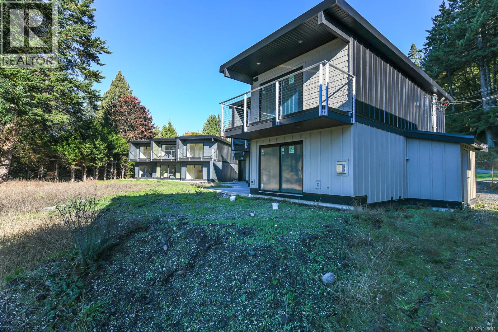 #211 4305 SHINGLE SPIT RD - 8