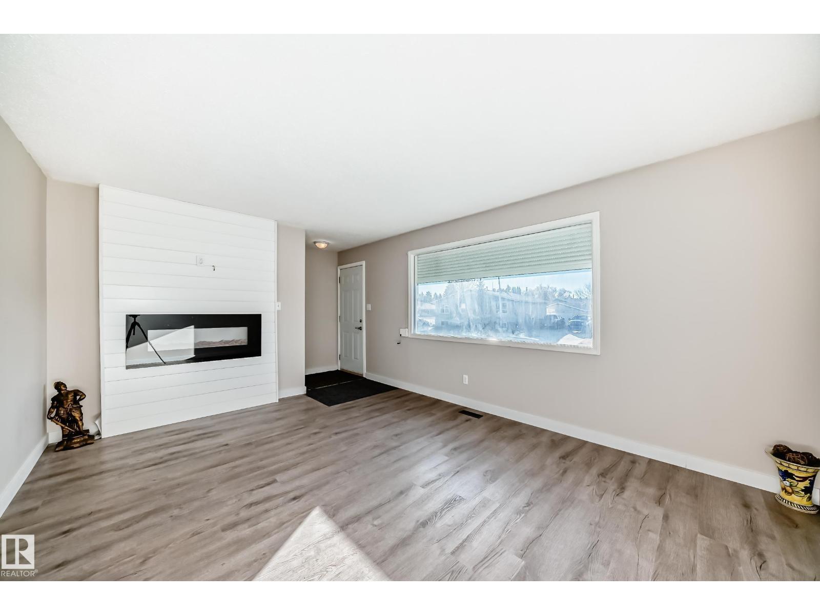 Single Family House Bungalow for Sale in  A AV NW Edmonton 