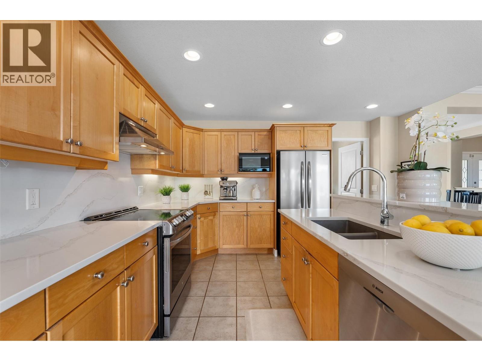  1395 Gregory Road, West Kelowna