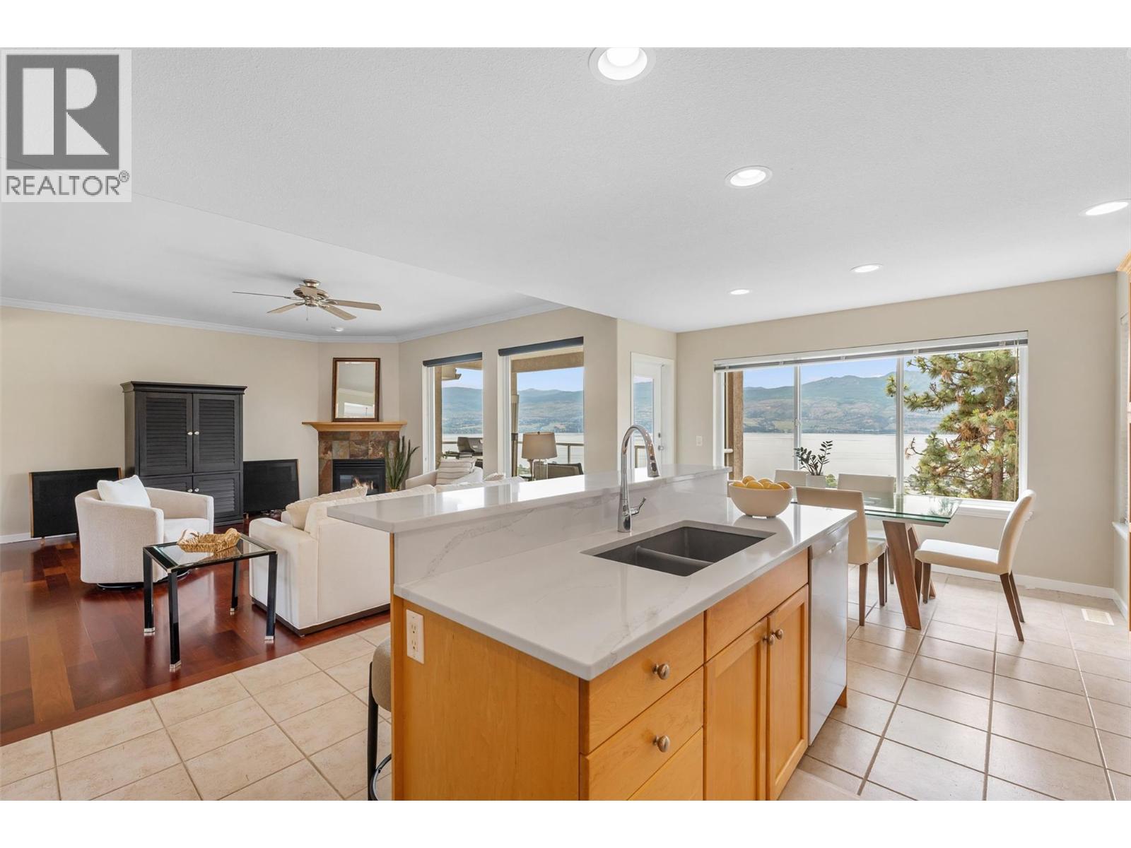  1395 Gregory Road, West Kelowna