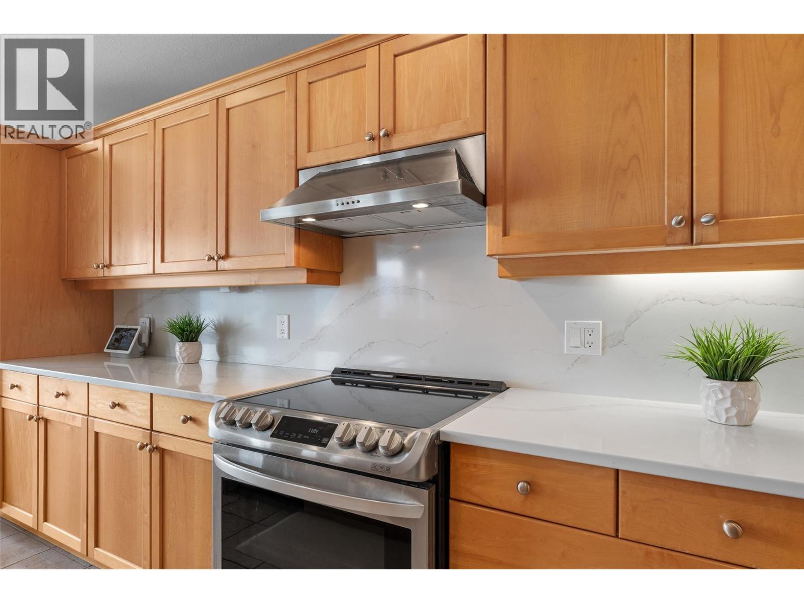  1395 Gregory Road, West Kelowna