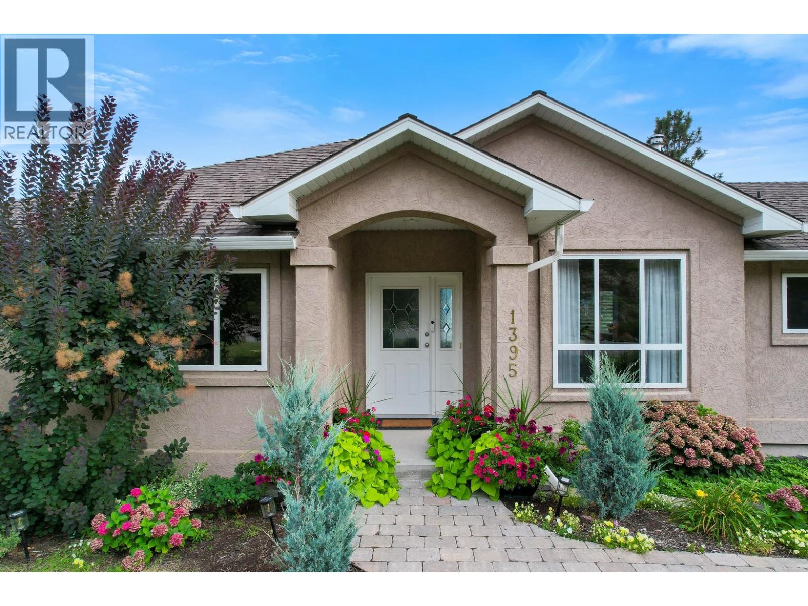  1395 Gregory Road, West Kelowna
