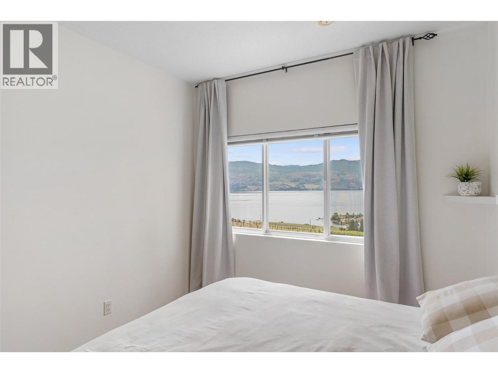  1395 Gregory Road, West Kelowna