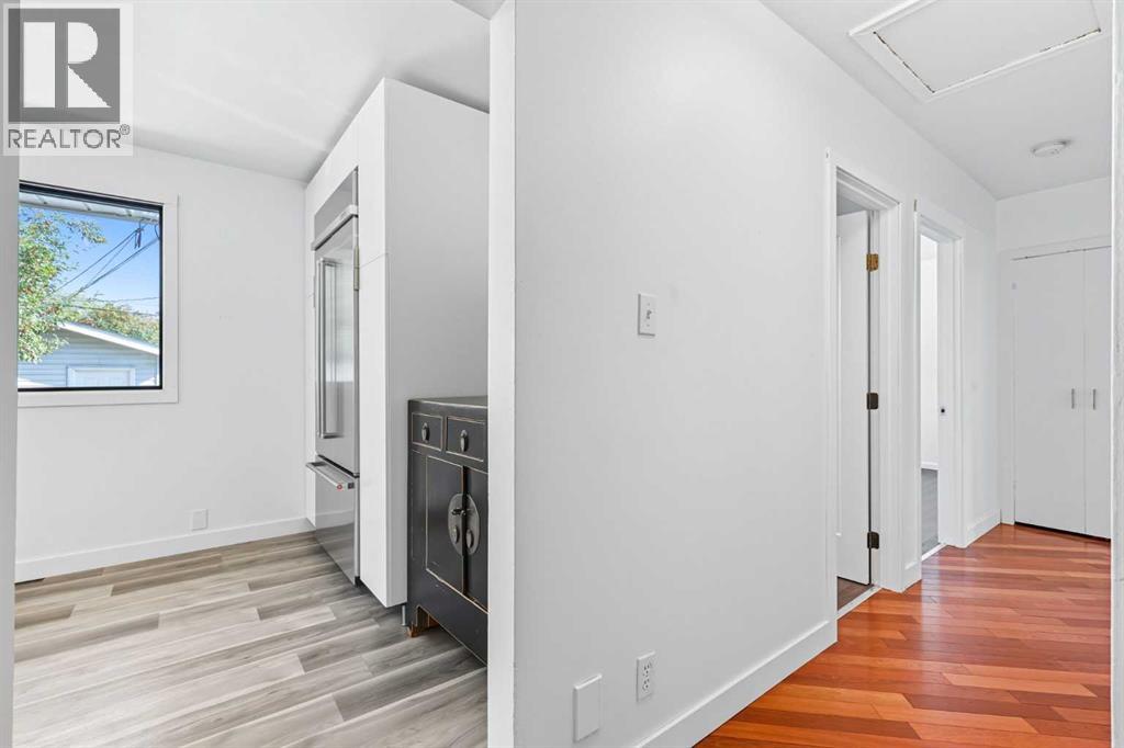 Single Family House Bungalow for Sale in  Worcester Drive SW Wildwood Calgary 