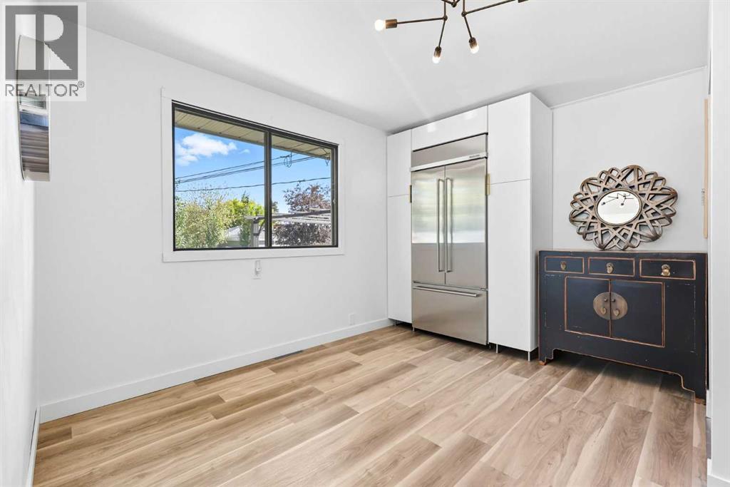 Single Family House Bungalow for Sale in  Worcester Drive SW Wildwood Calgary 