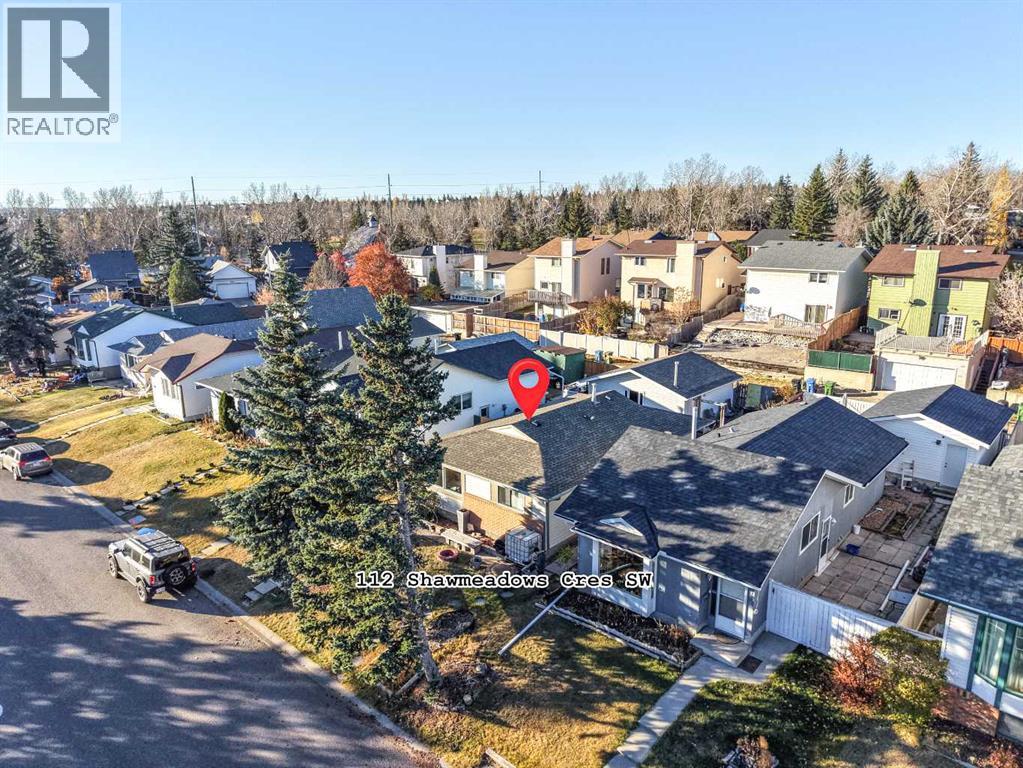 Single Family House Bungalow for Sale in  Shawmeadows Crescent SW Shawnessy Calgary 