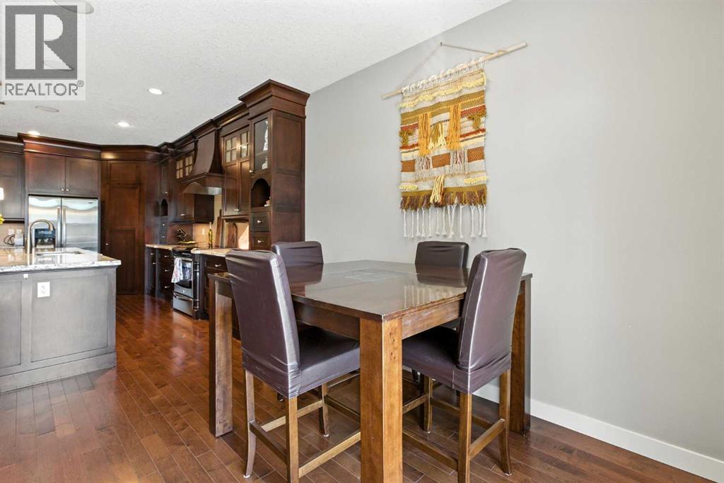 Single Family House for Sale in   Avenue SW Spruce Cliff Calgary 