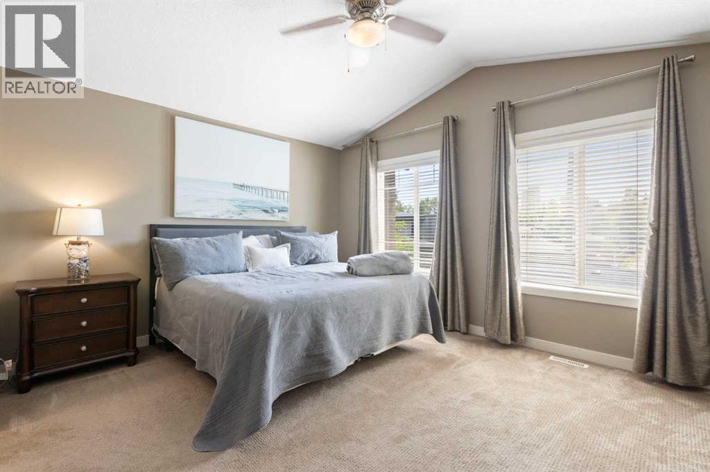 Single Family House for Sale in   Avenue SW Spruce Cliff Calgary 