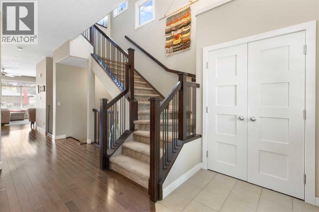 Single Family House for Sale in   Avenue SW Spruce Cliff Calgary 