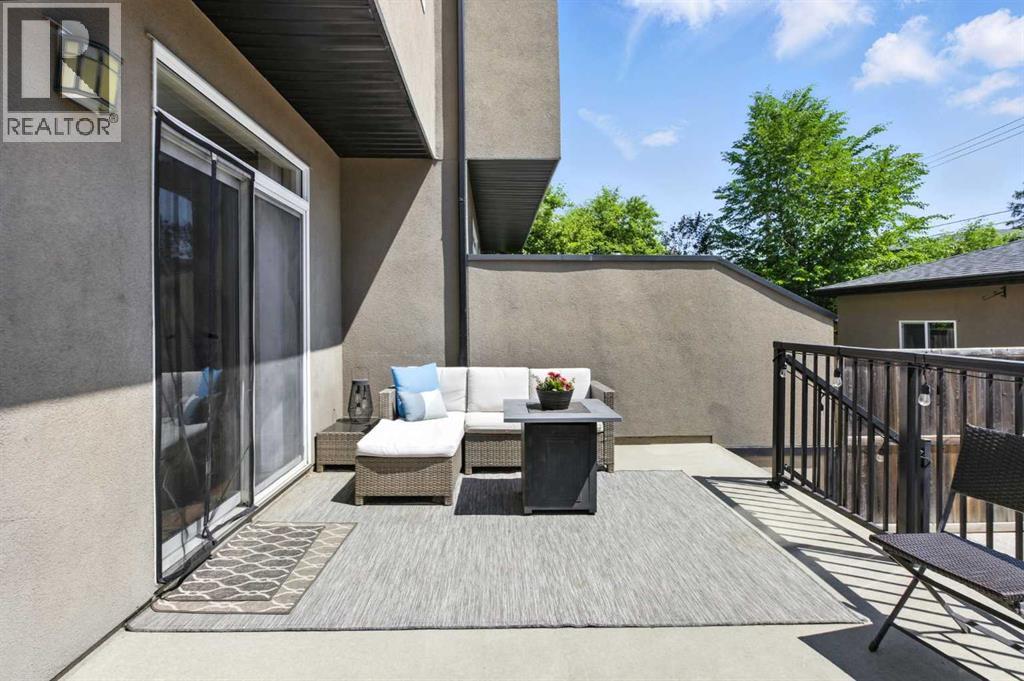 Single Family House for Sale in   Avenue SW Spruce Cliff Calgary 