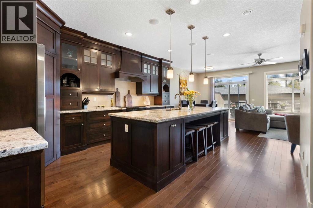 Single Family House for Sale in   Avenue SW Spruce Cliff Calgary 