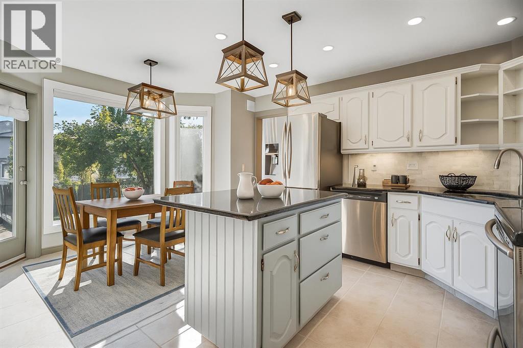 Single Family House for Sale in  Wood Valley Drive SW Woodbine Calgary 