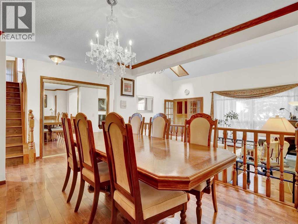 Single Family House for Sale in  Hawkcliff Way NW Hawkwood Calgary 