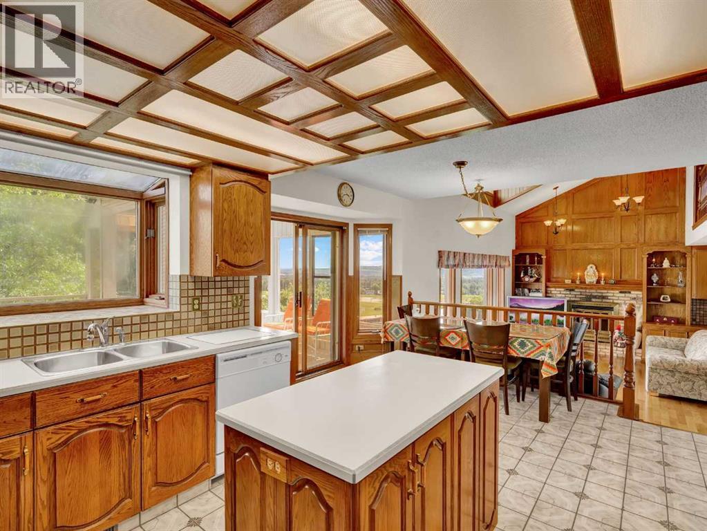 Single Family House for Sale in  Hawkcliff Way NW Hawkwood Calgary 