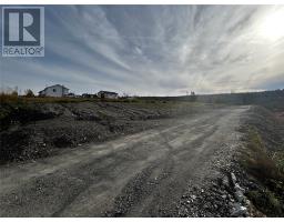 0 Country Road thumbnail 3