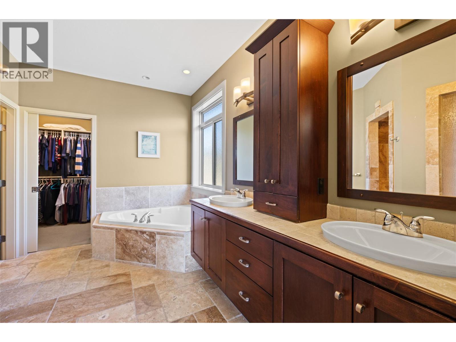  1714 Capistrano Peaks Crescent, Kelowna