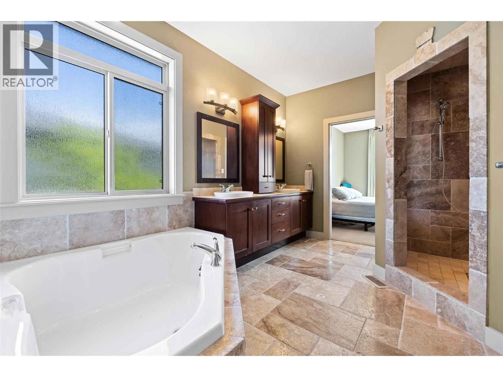  1714 Capistrano Peaks Crescent, Kelowna