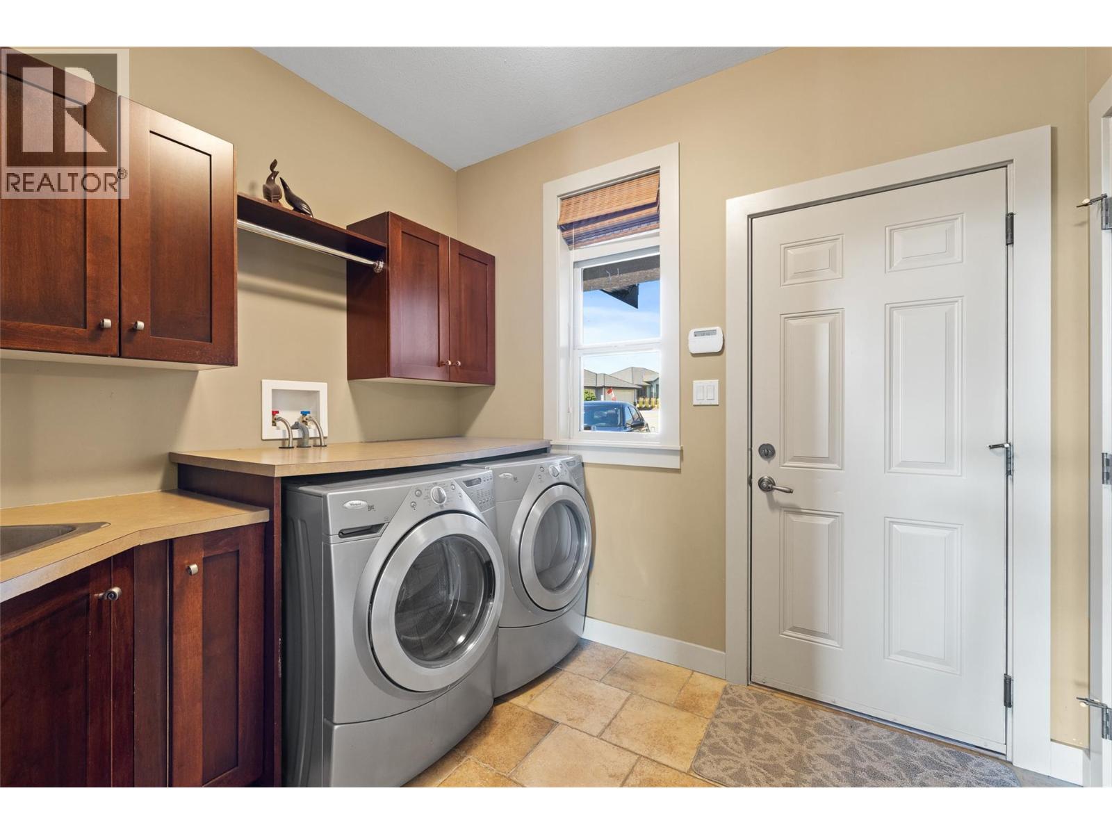  1714 Capistrano Peaks Crescent, Kelowna