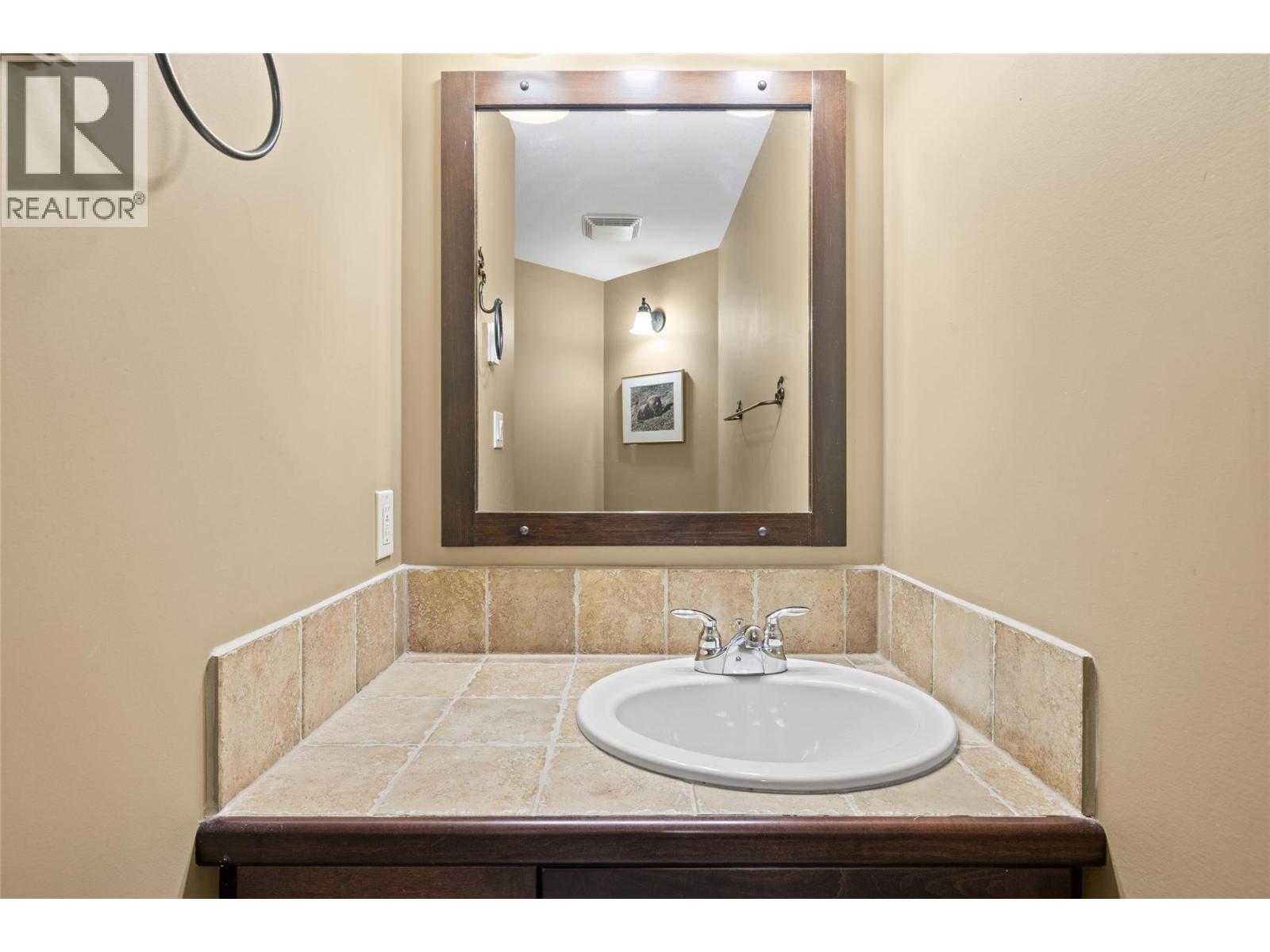  1714 Capistrano Peaks Crescent, Kelowna