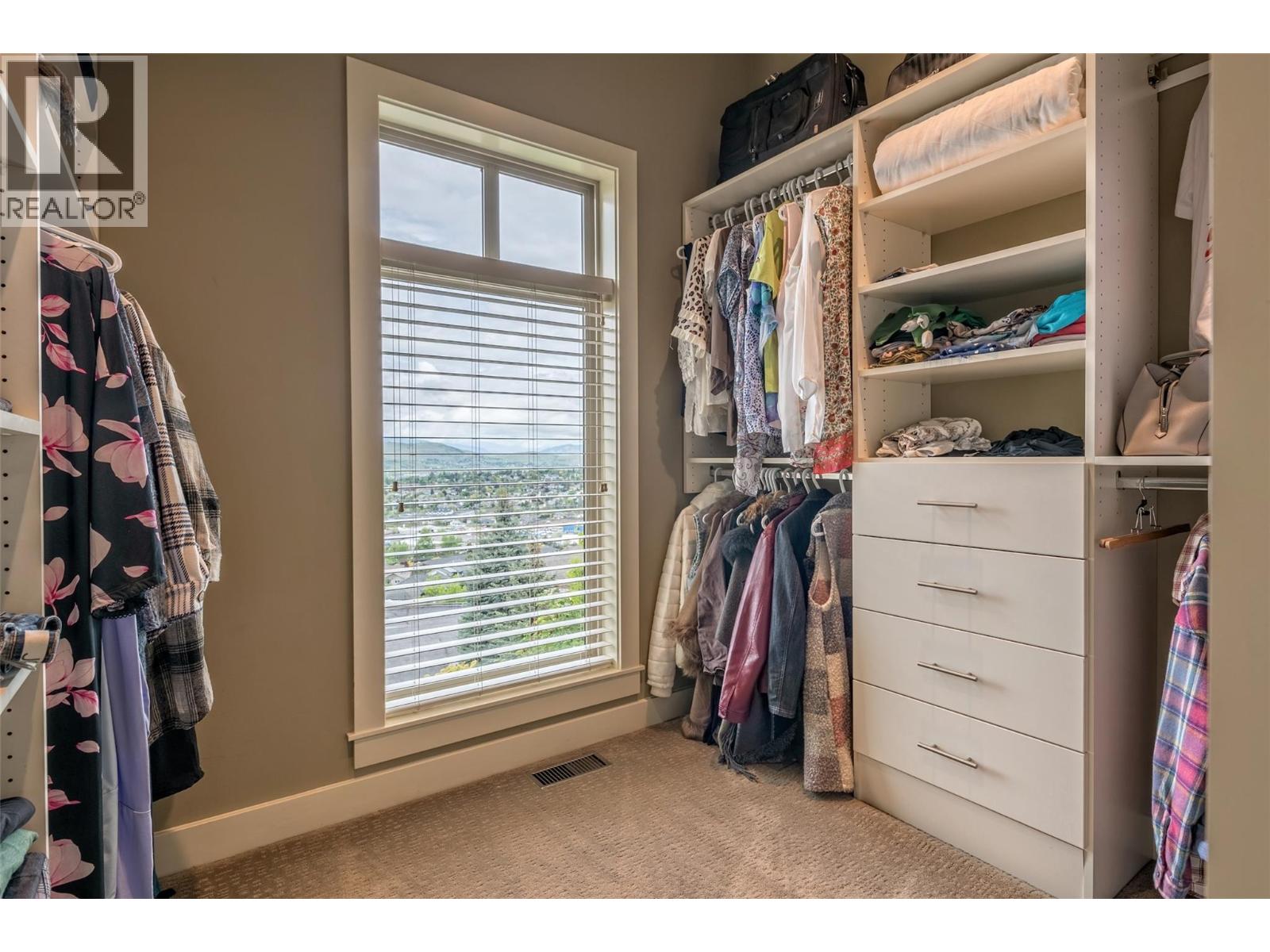 10 1117 Mt Fosthall Drive, Vernon