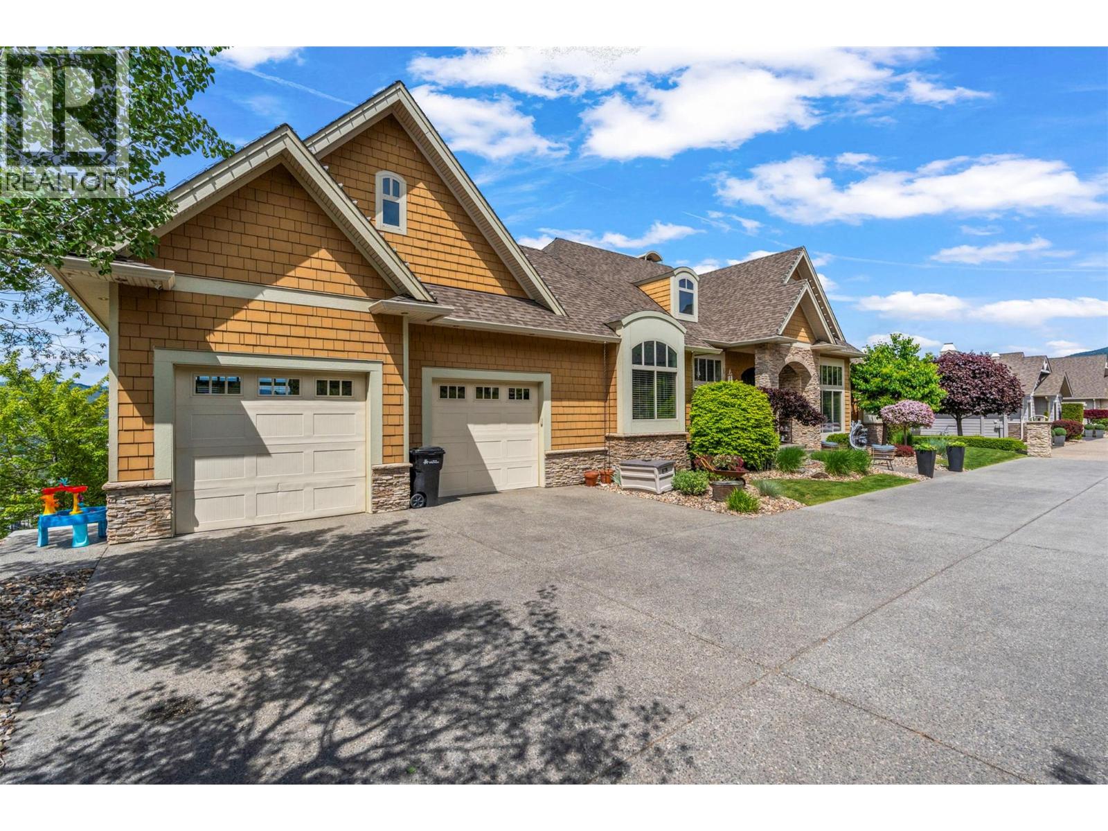 10 1117 Mt Fosthall Drive, Vernon