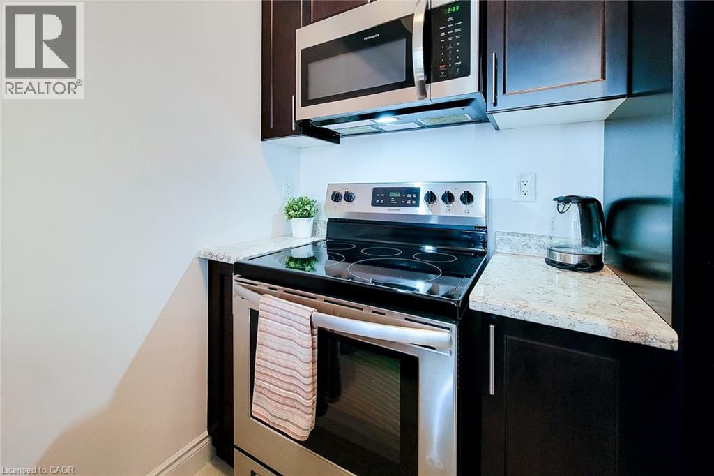 #638 125 SHOREVIEW PLACE - 21